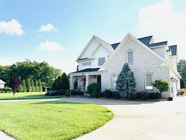 $610,000 | 1609 Windwood Court, Hopkinsville, KY 42240