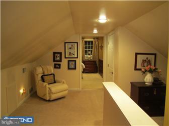 896 Sackettsford Road Ivyland, PA 18974 - Photo 9 of 12 Loft
