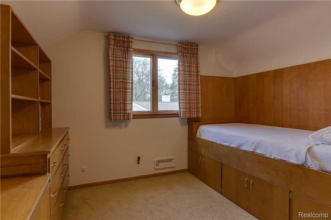 18350 Riverside Drive Franklin, MI 48025 - Photo 35 of 53 Bedroom 4