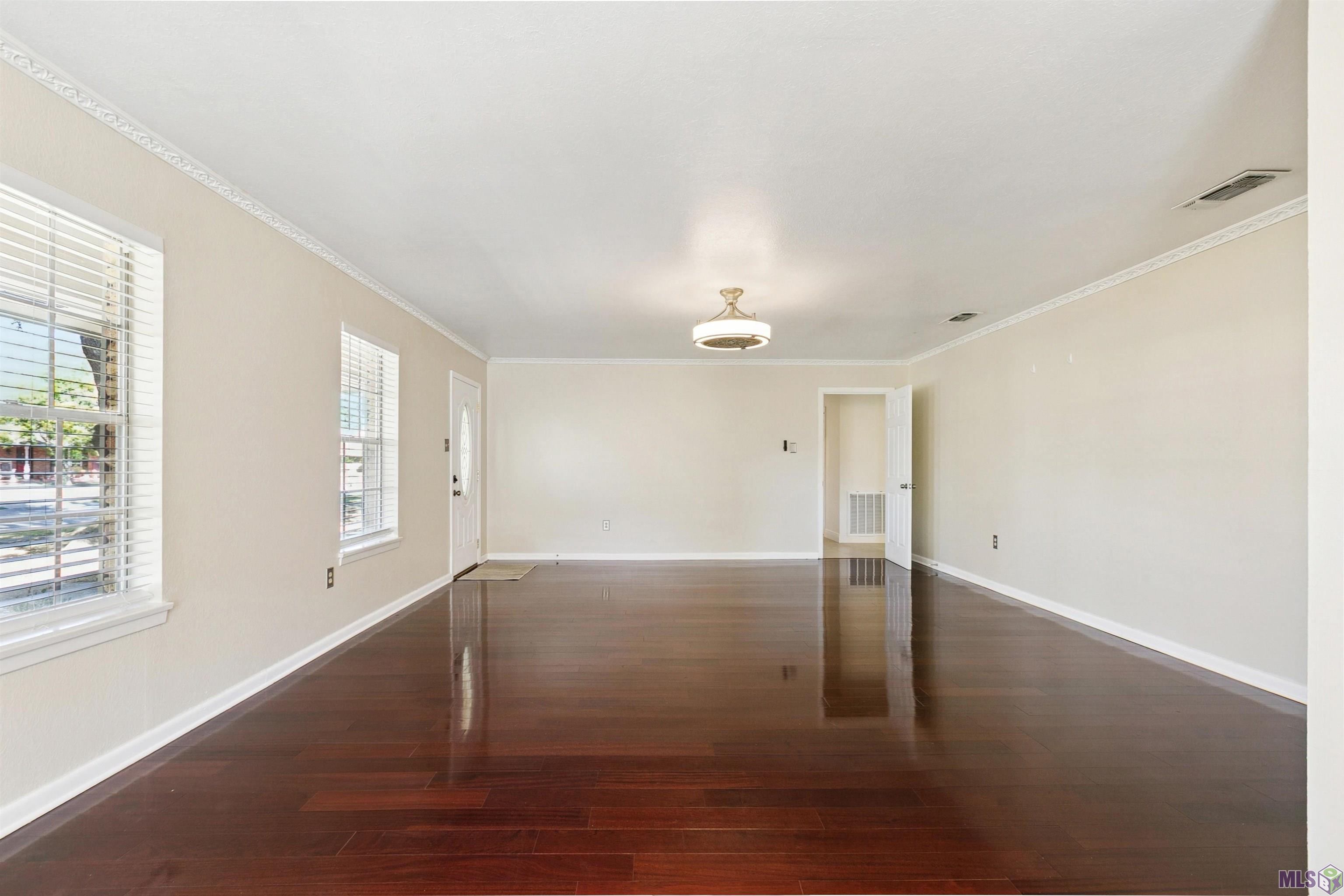 456 Rue De Laplace Baton Rouge, LA 70810 - Photo 3 of 15