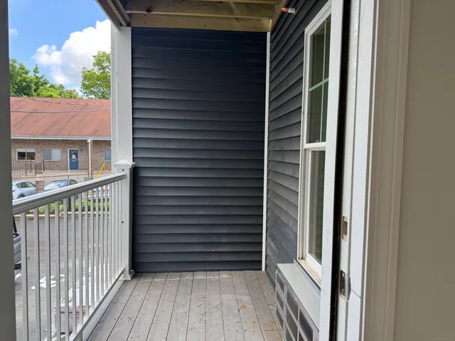 $1,350 | 1085 Whalley Avenue, Unit 6, New Haven, CT 06515