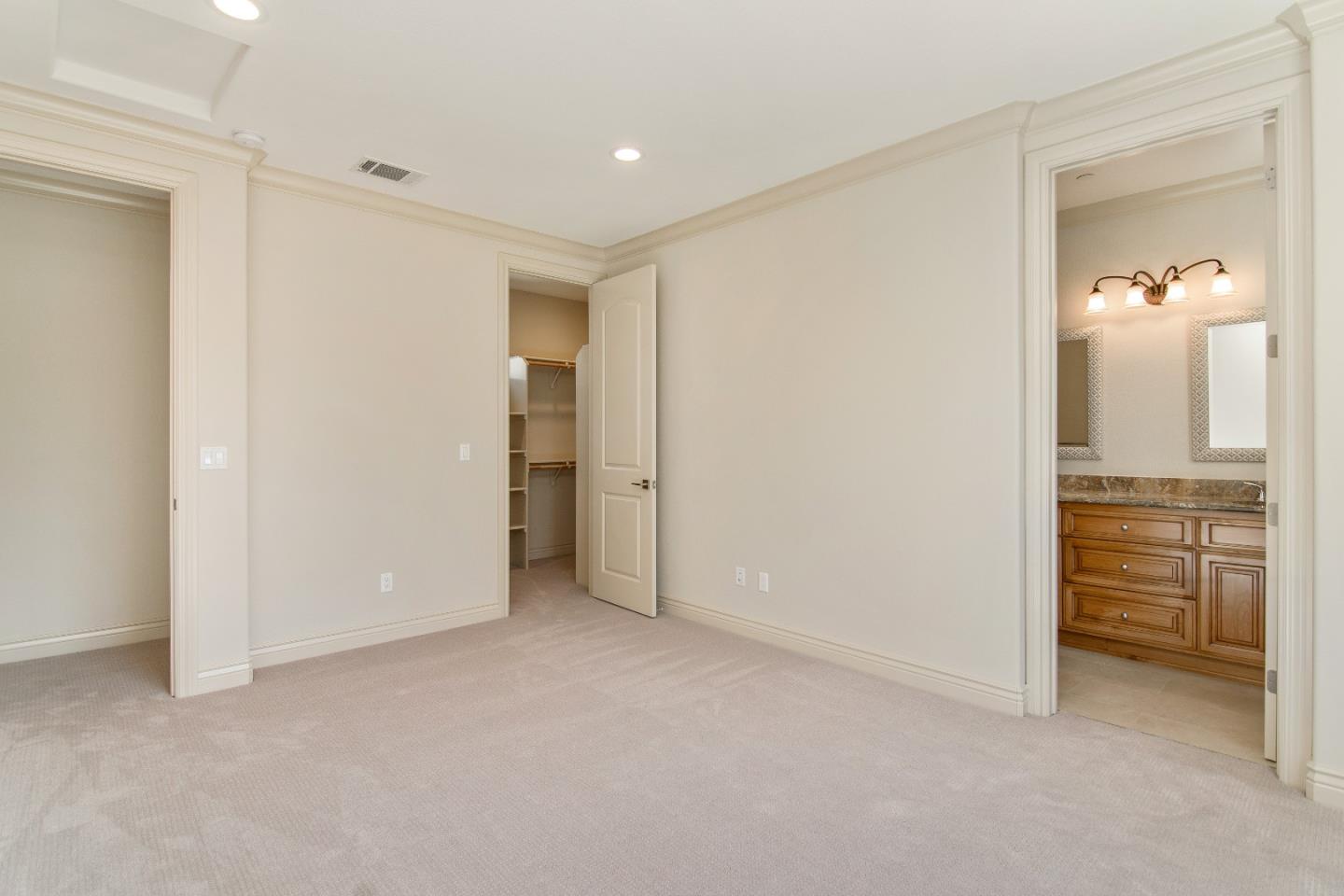 180 Redding Road Campbell, CA 95008 - Photo 13 of 16