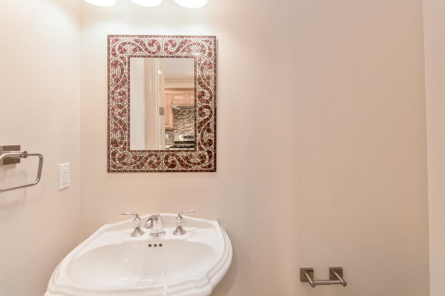 180 Redding Road Campbell, CA 95008 - Photo 7 of 16