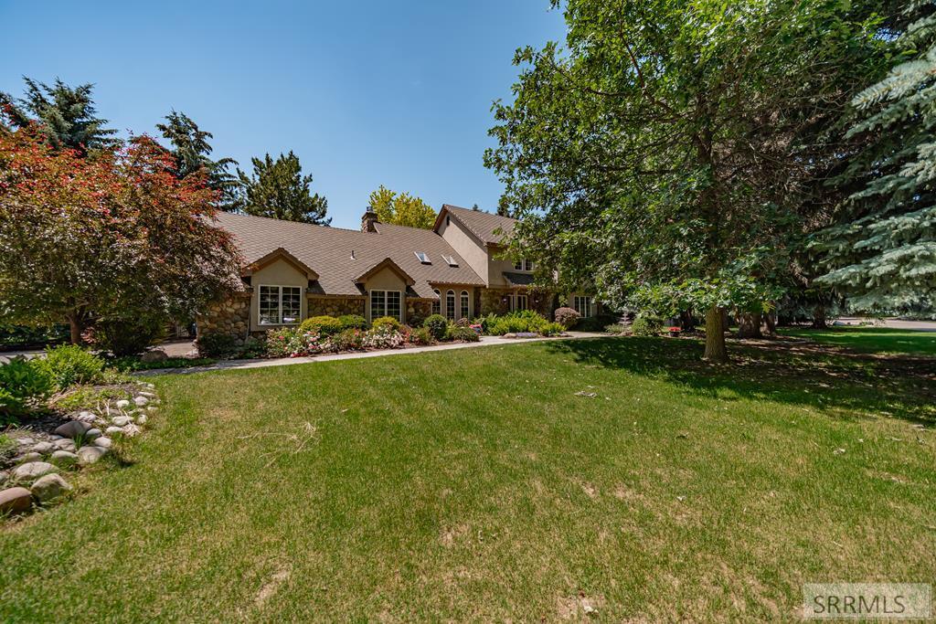 706 South Bellin Road Idaho Falls, ID 83402 - Photo 2 of 80