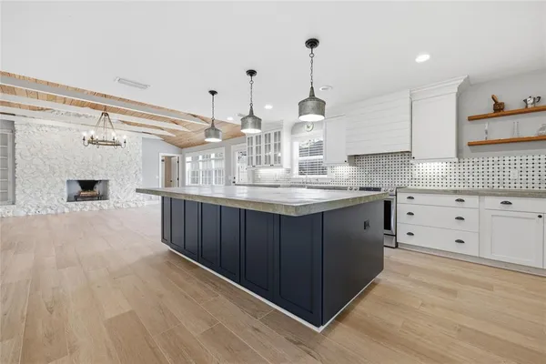 $710,000 | 1117 Northwest 51st Terrace, Gainesville, FL 32605