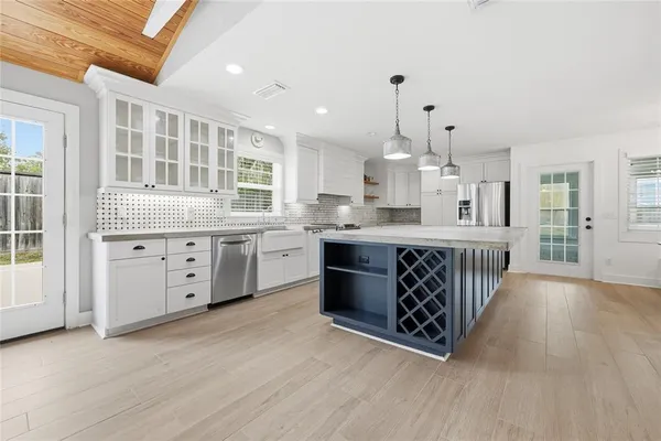 $710,000 | 1117 Northwest 51st Terrace, Gainesville, FL 32605