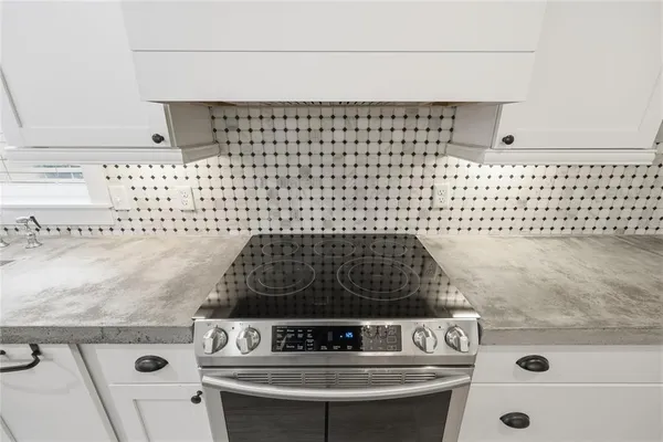 $710,000 | 1117 Northwest 51st Terrace, Gainesville, FL 32605