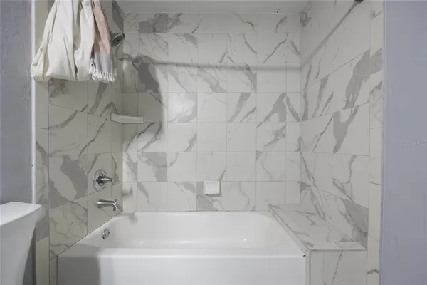 $710,000 | 1117 Northwest 51st Terrace, Gainesville, FL 32605