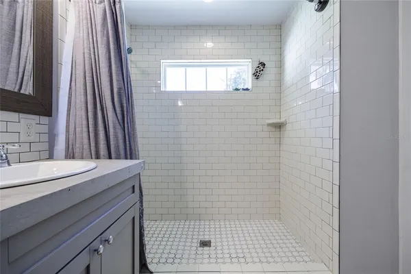 $710,000 | 1117 Northwest 51st Terrace, Gainesville, FL 32605