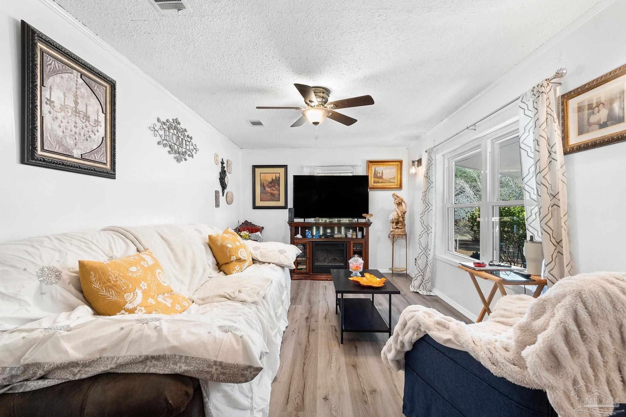 4345 Ponderosa Road Milton, FL 32583 - Photo 4 of 18 Gallery Image 4