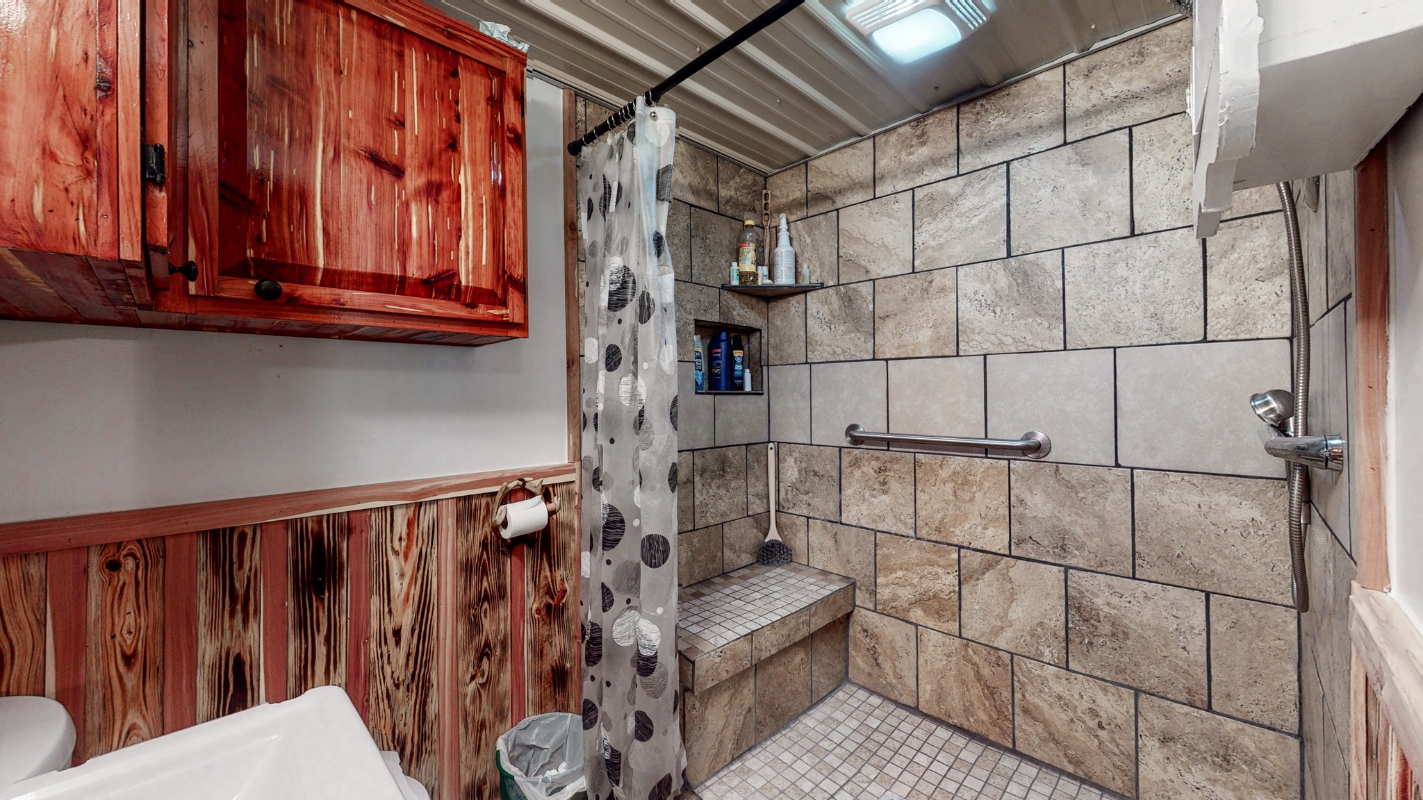 1219 Simmons Branch Road Centerville, TN 37033 - Photo 12 of 48 Gallery Image 12