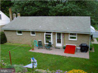 1435 Commonwealth Boulevard Reading, PA 19607 - Photo 2 of 6
