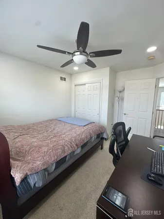 $3,950 | 25 Eddington Lane, Monroe Township, NJ 08831