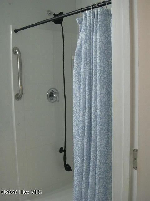 144 Freeboard Lane Calabash, NC 28467 - Photo 14 of 27 Primary bath with walk-in shower