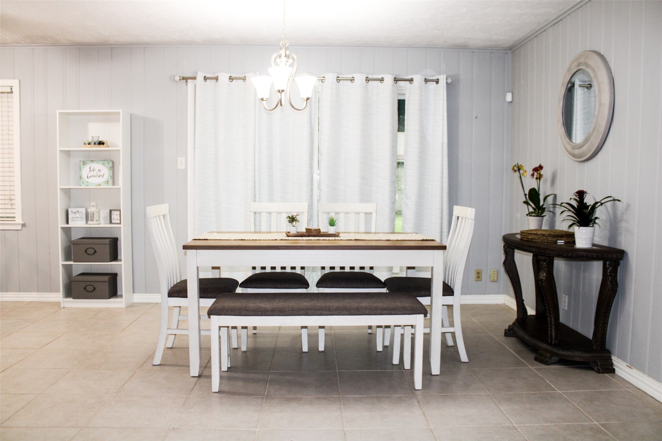 8910 Greiner Drive Houston, TX 77080 - Photo 7 of 21 Dining Room