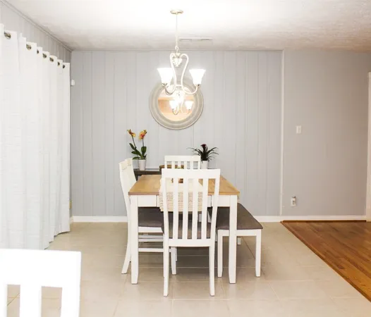 $2,300 | 8910 Greiner Drive, Houston, TX 77080