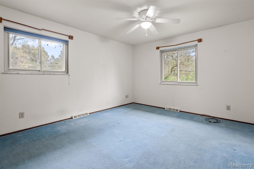 7540 Dexter-Pinckney Road Dexter, MI 48130 - Photo 36 of 53