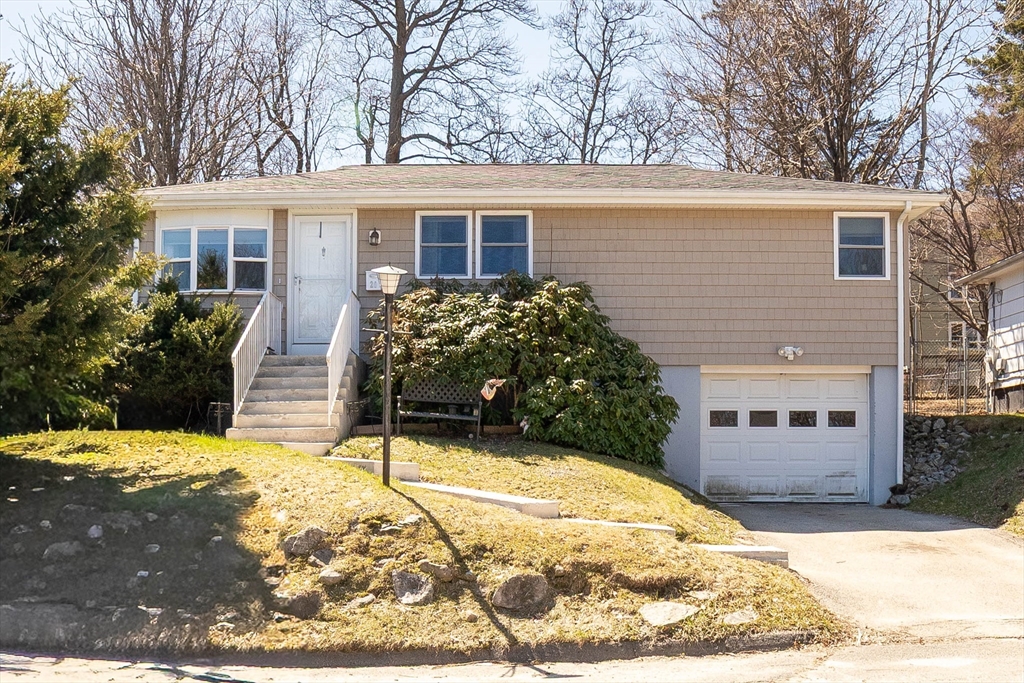 20 Kenberma Road Worcester, MA 01604 - Photo 1 of 16