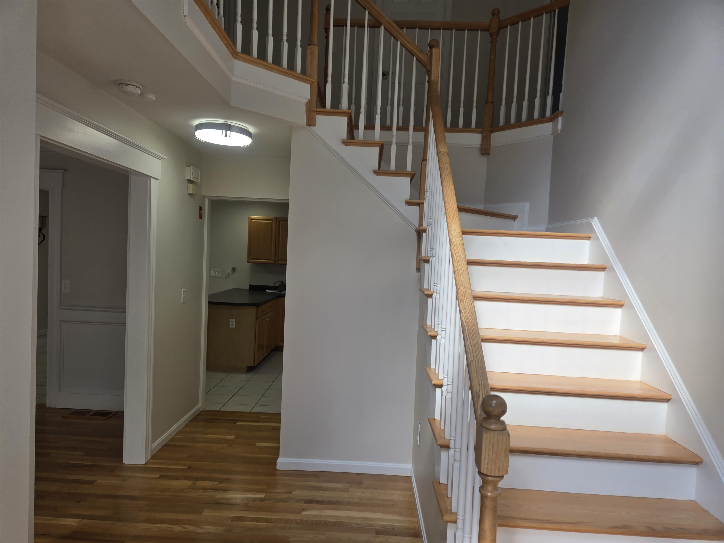 32 Stowell Road Bedford, NH 03110 - Photo 6 of 25