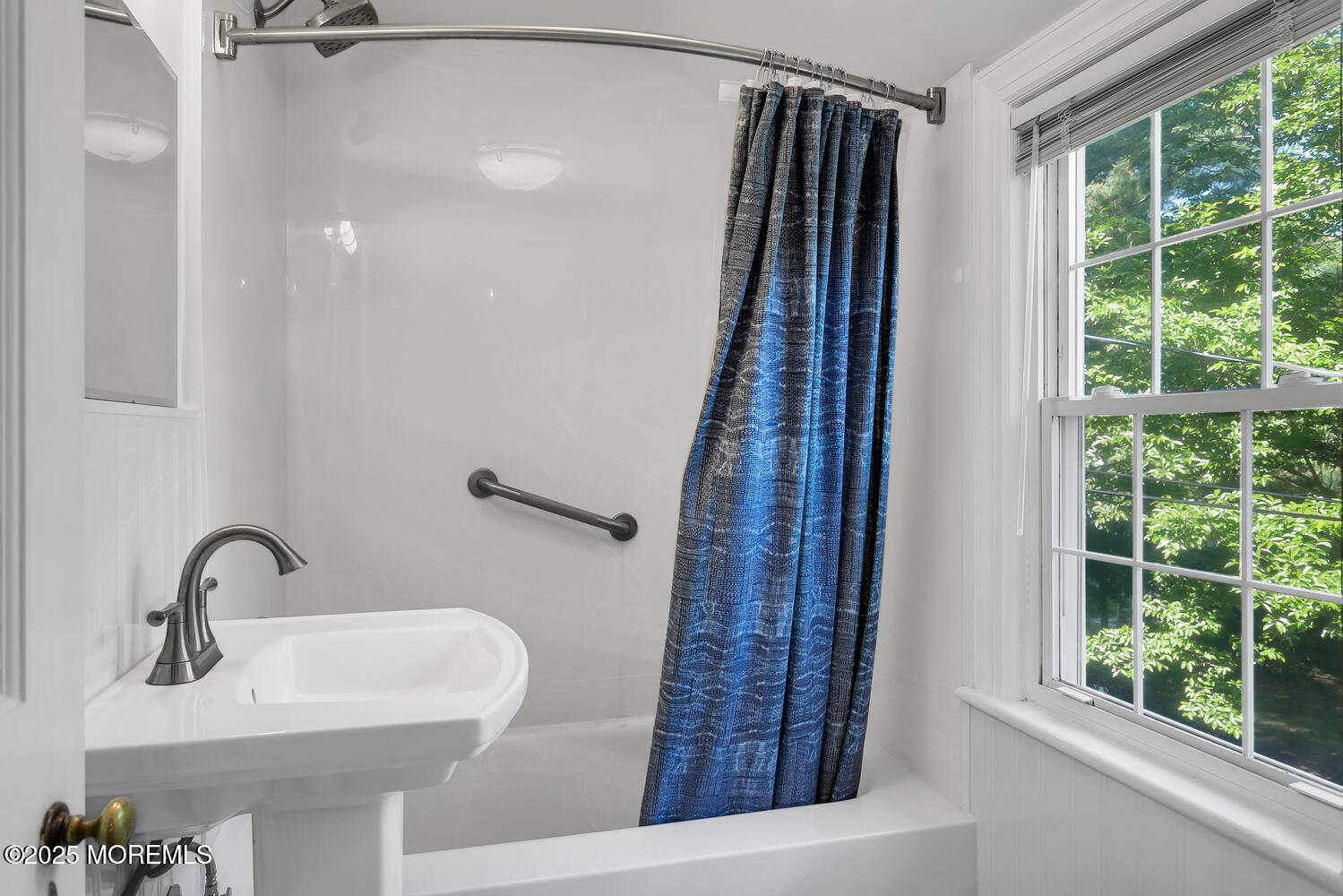 14 Robin Road Rumson, NJ 07760 - Photo 14 of 23 Full Bath3