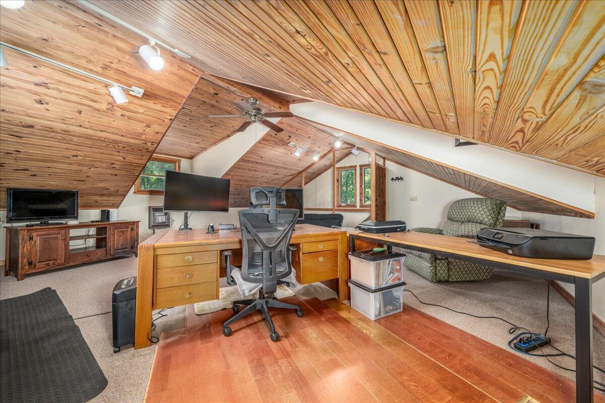37000 Kingsbury Road Pomeroy, OH 45769 - Photo 59 of 69 2nd floor office above the garage
