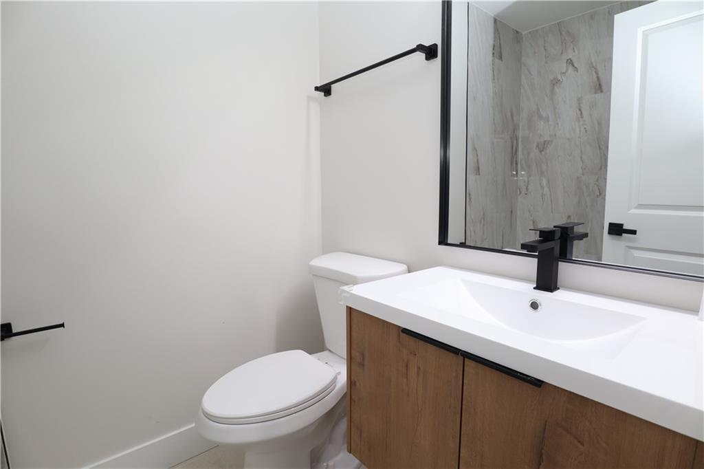 2729 Stratford Road Lawrence, KS 66049 - Photo 20 of 25