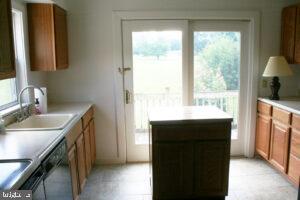 136 Warren Way Lancaster, PA 17601 - Photo 15 of 34