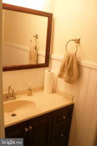 136 Warren Way Lancaster, PA 17601 - Photo 30 of 34