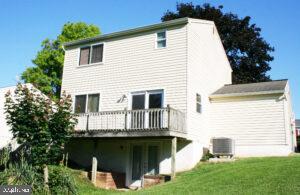 136 Warren Way Lancaster, PA 17601 - Photo 7 of 34