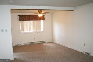 136 Warren Way Lancaster, PA 17601 - Photo 10 of 34