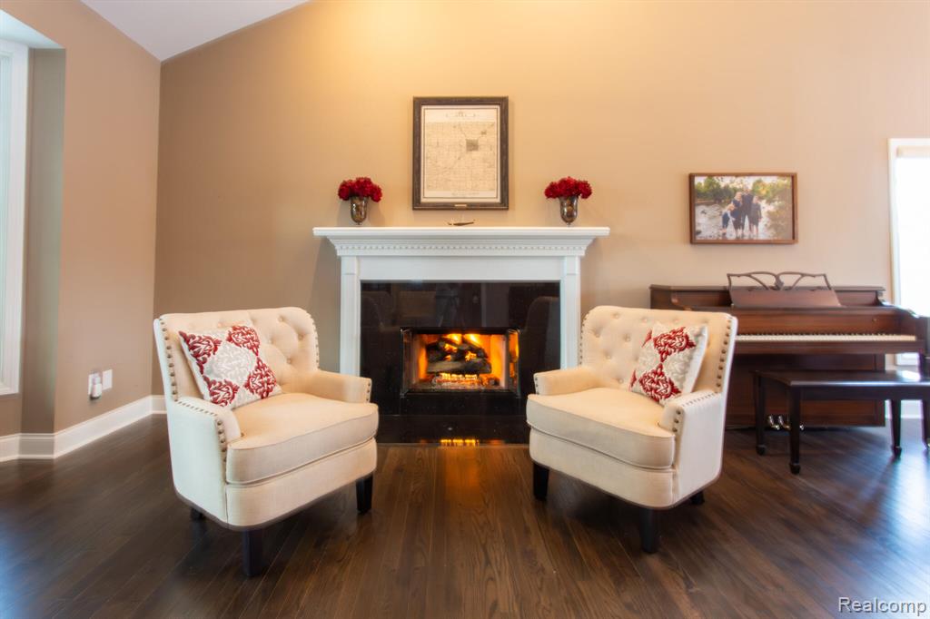 414 Roundview Drive Rochester, MI 48307 - Photo 27 of 57 Gallery Image 27