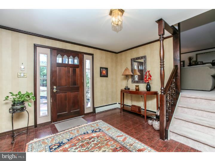 33 Springhouse Lane Media, PA 19063 - Photo 3 of 25 Foyer