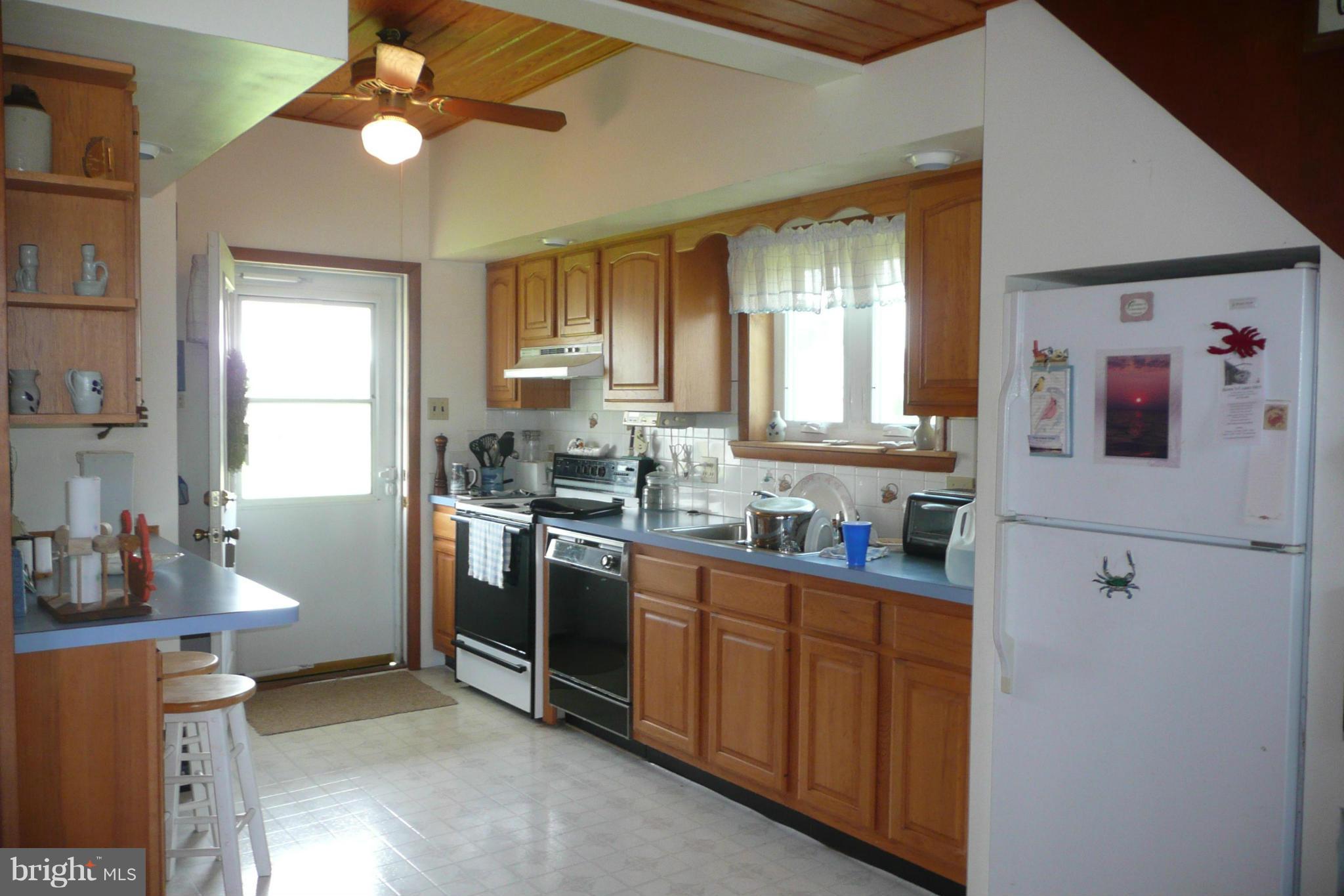 1232 Old Madison Road Madison, MD 21648 - Photo 9 of 30 Kitchen