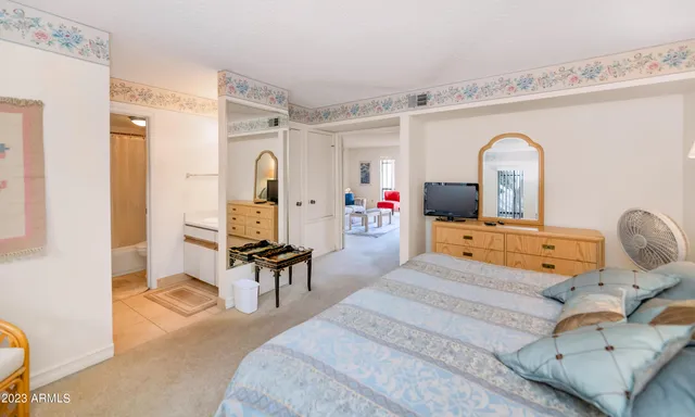 $2,495 | 5223 North 24th Street, Unit 105, Phoenix, AZ 85016