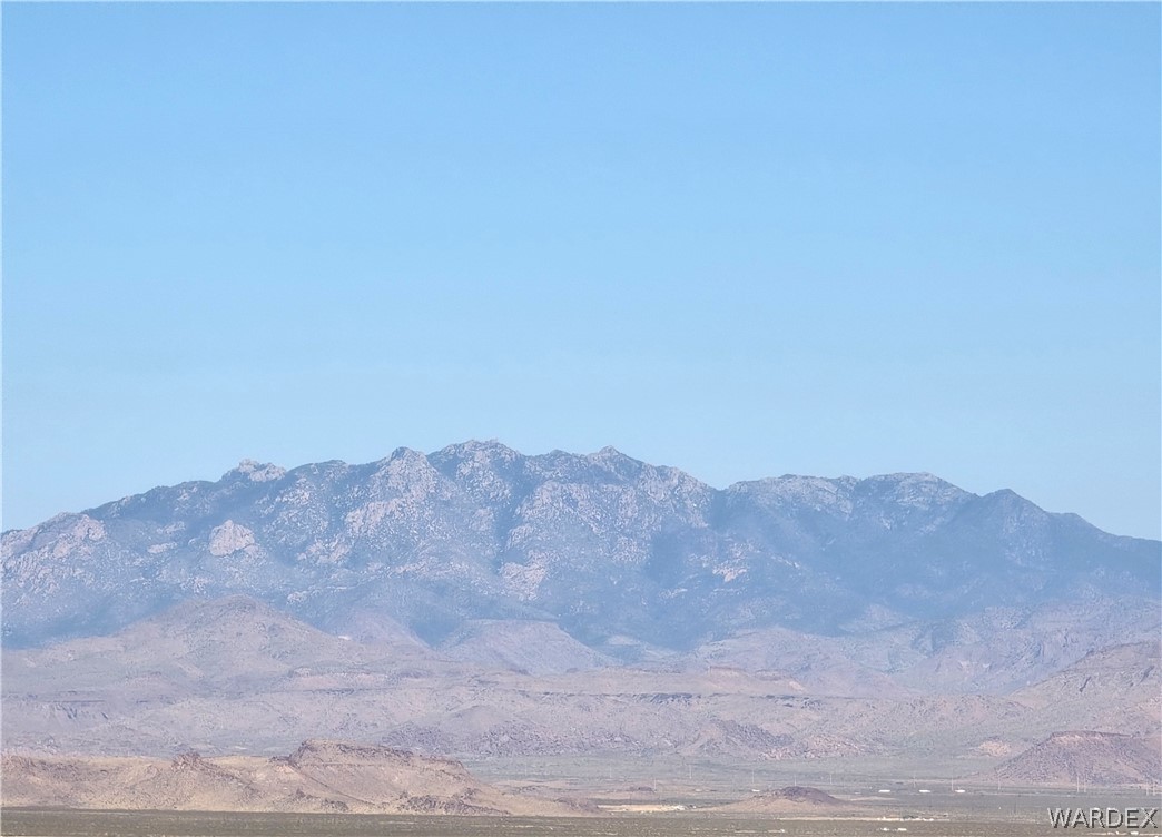 2821 Hopi Road Golden Valley, AZ 86413 - Photo 23 of 30 a view of mountains and valleys