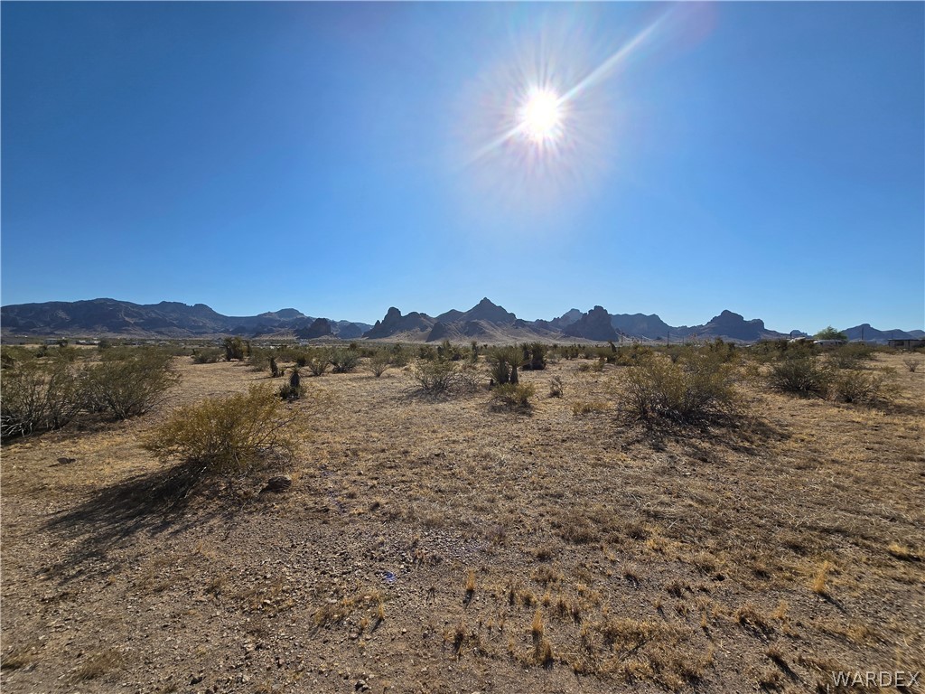 2821 Hopi Road Golden Valley, AZ 86413 - Photo 26 of 30 a view of lake and mountain