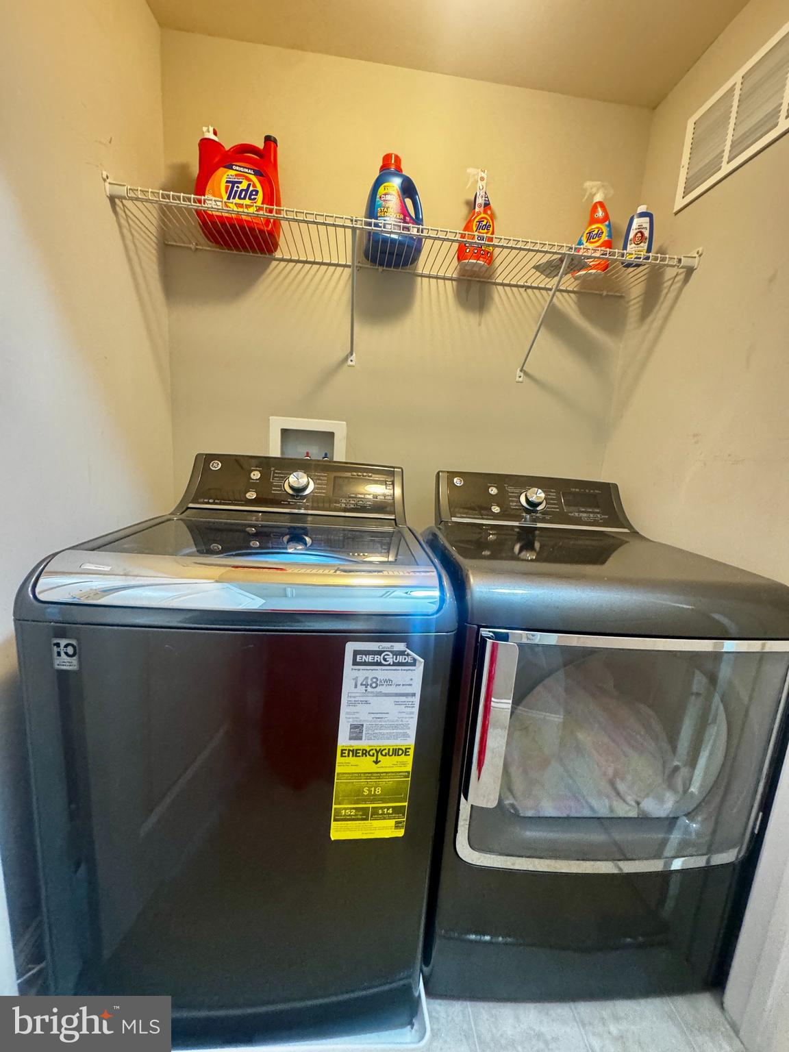 22494 Newcut Road Clarksburg, MD 20871 - Photo 22 of 26 Bedroom lvl Laundry