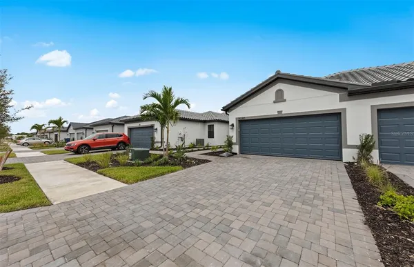 $422,150 | 14296 Eagle Branch Drive, Nokomis, FL 34275