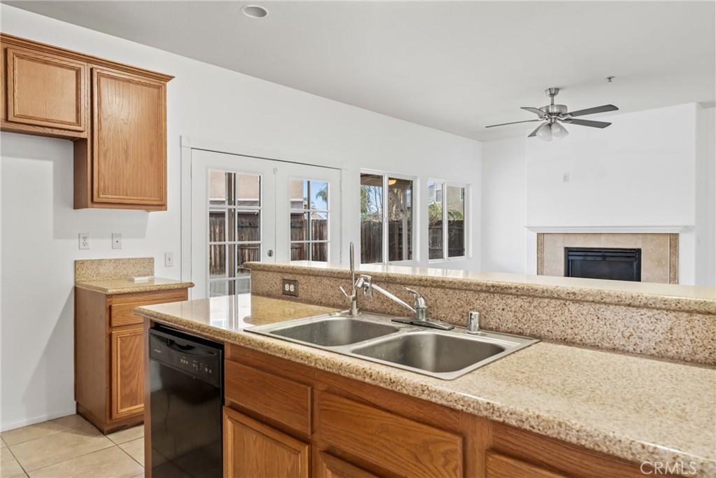 8751 Metta Circle Riverside, CA 92503 - Photo 14 of 40