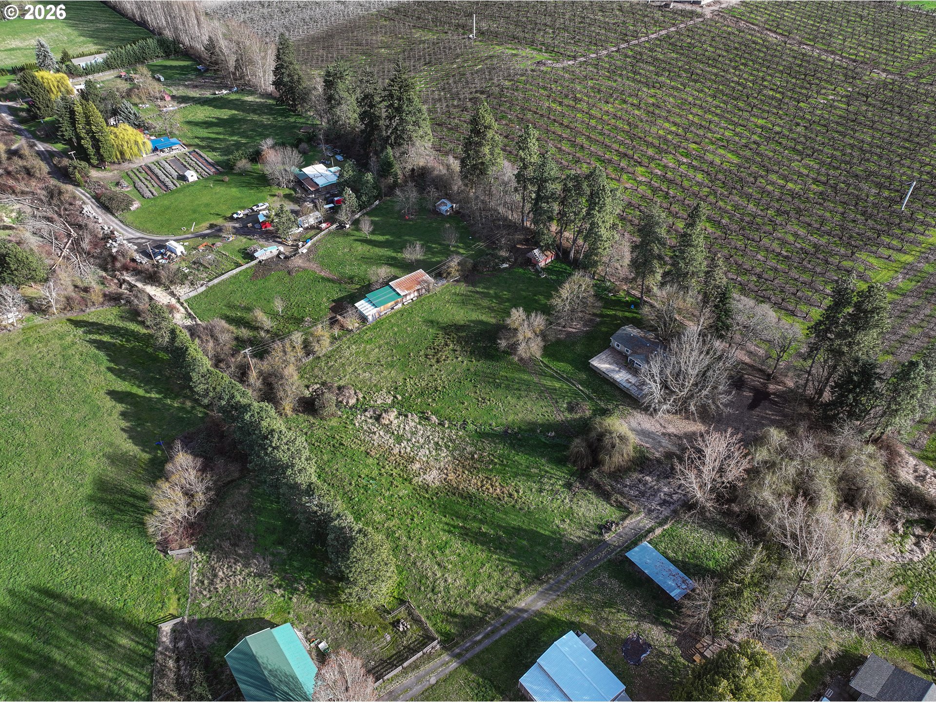 2739 Wyeast Road Hood River, OR 97031 - Photo 15 of 28