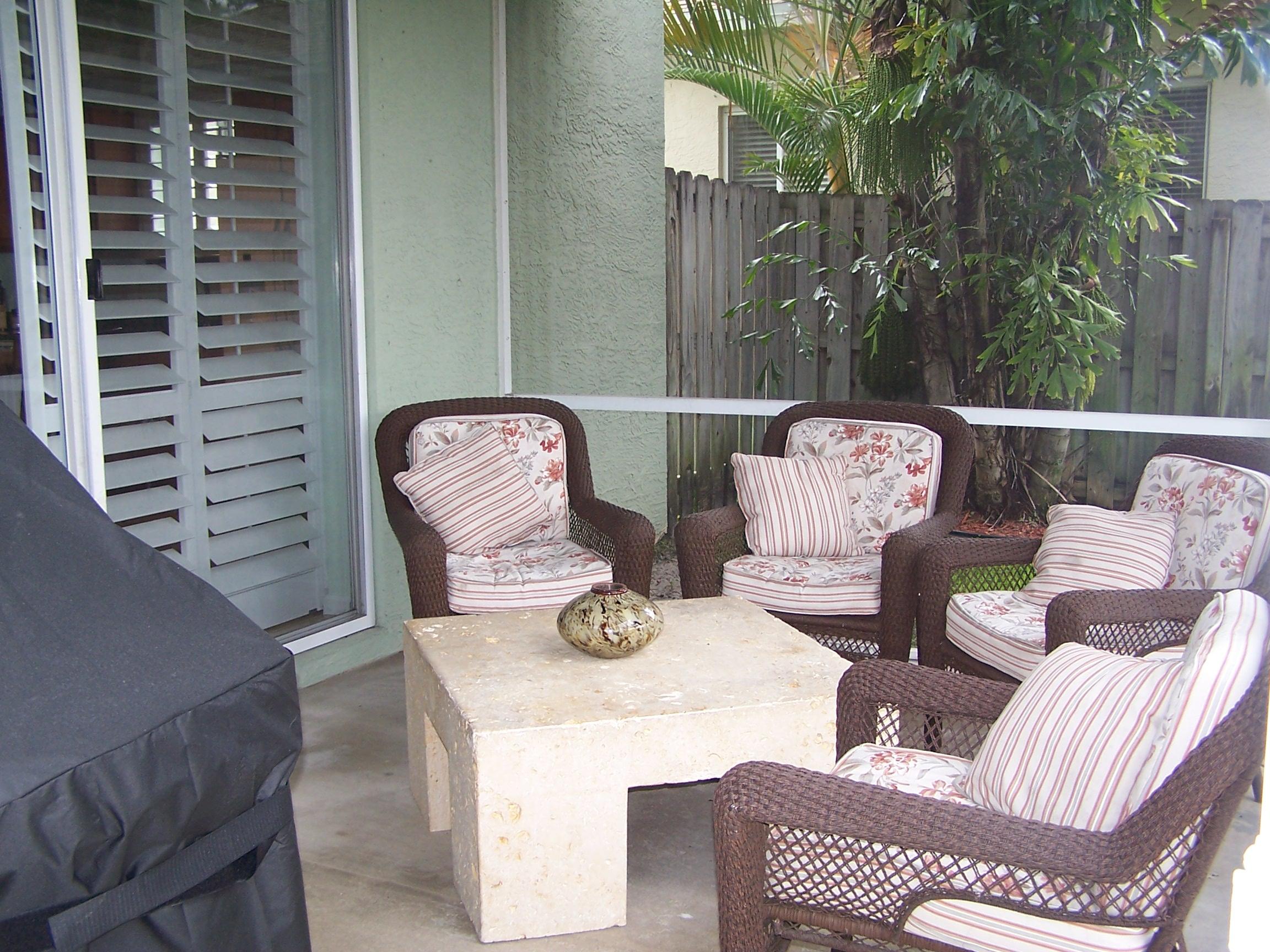 2486 Southeast Springtree Place Stuart, FL 34997 - Photo 12 of 43 100_3692