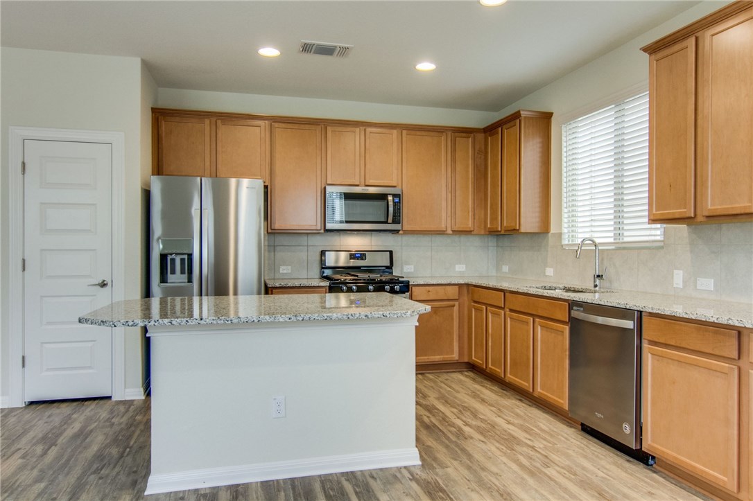 15912 Windroot Street Austin, TX 78728 - Photo 12 of 36