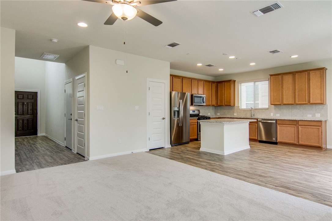 15912 Windroot Street Austin, TX 78728 - Photo 10 of 36