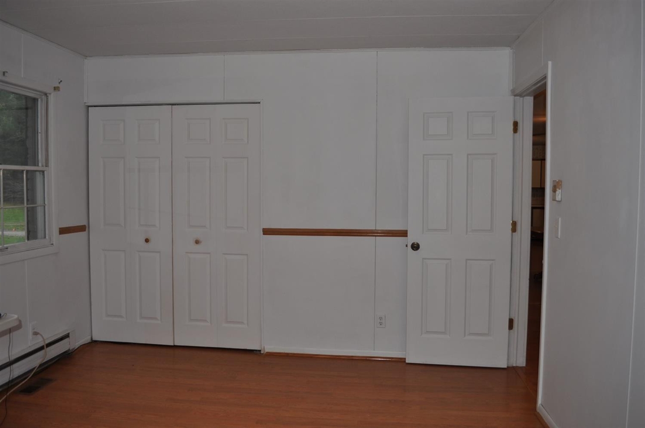 8435 North Dixboro Road South Lyon, MI 48178 - Photo 13 of 58