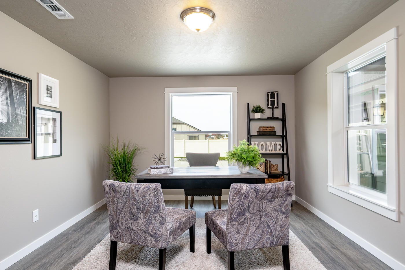 56269 Bufflehead Road Bend, OR 97707 - Photo 14 of 15 Pacific Bedroom 04