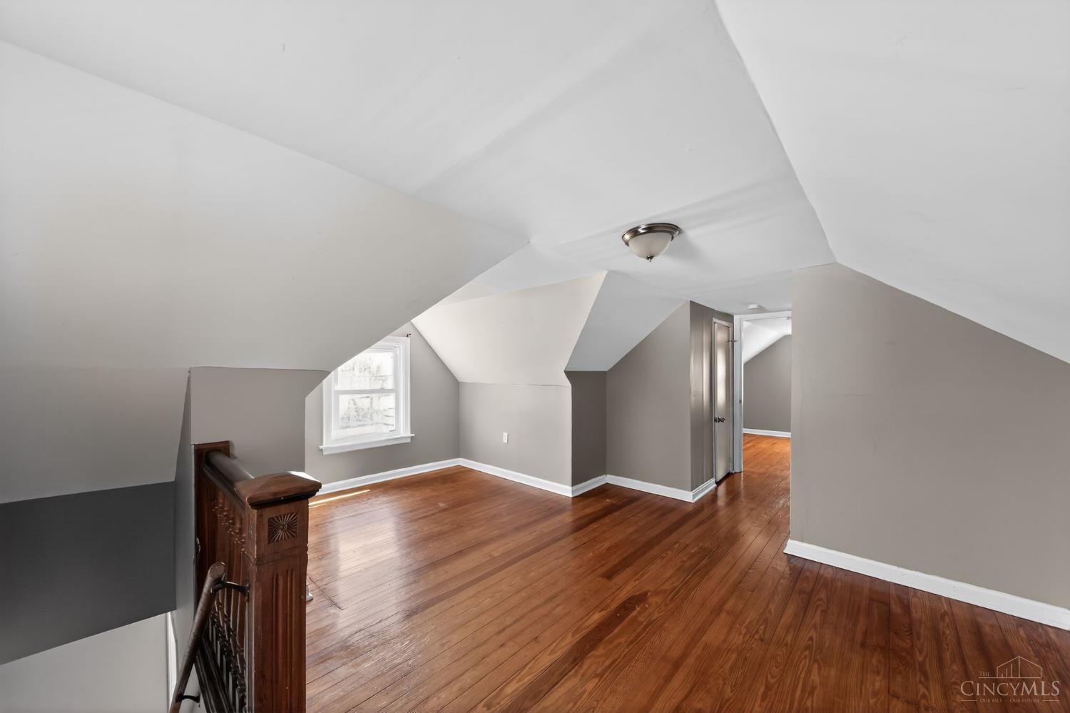 1284 Compton Road Cincinnati, OH 45231 - Photo 24 of 30 Gallery Image 24