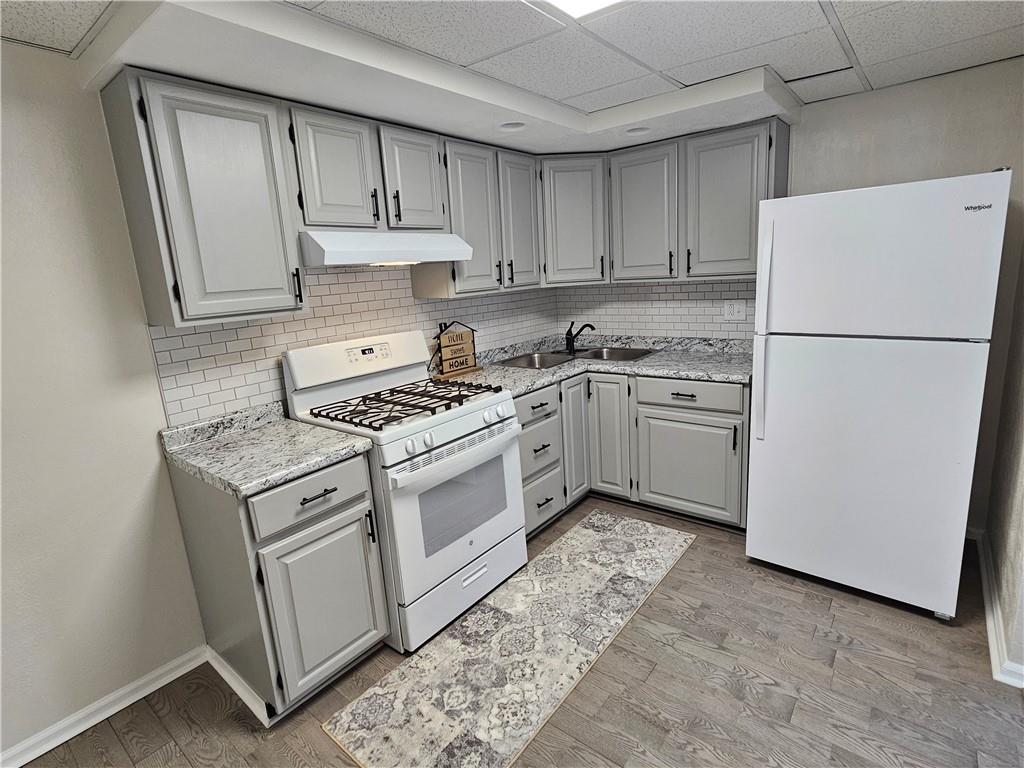 124 Deshon Court Butler, PA 16001 - Photo 4 of 17