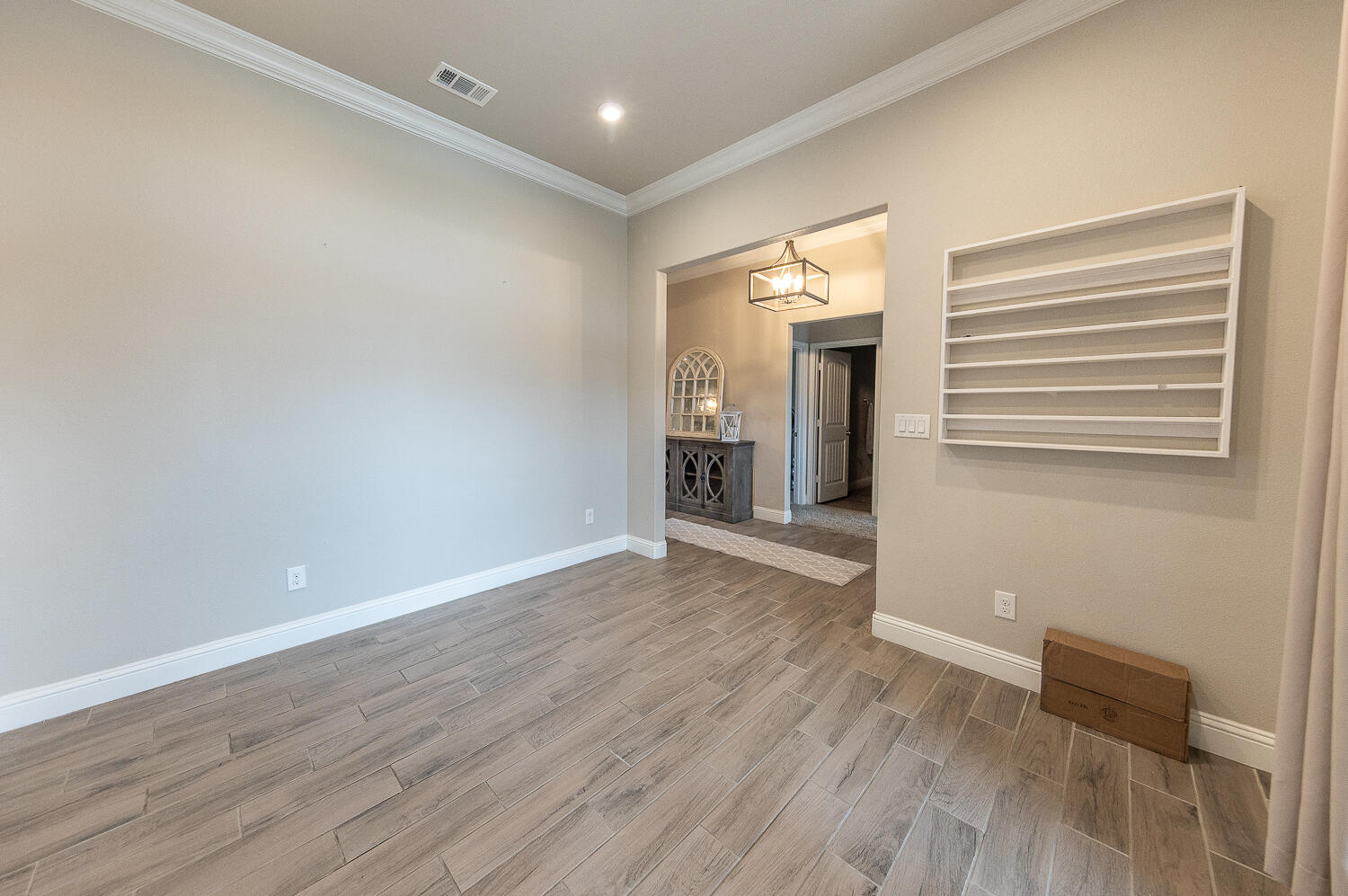 7331 99th Street Lubbock, TX 79424 - Photo 5 of 28 2L9A0228-2
