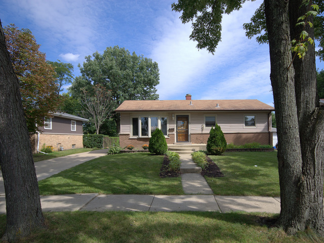 15 Rose Avenue Addison, IL 60101 - Photo 1 of 15 Gallery Image 1