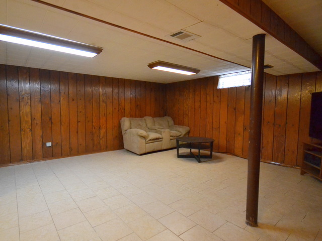 15 Rose Avenue Addison, IL 60101 - Photo 13 of 15 Gallery Image 13